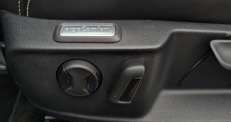 Volkswagen Passat cena 86999 przebieg: 132000, rok produkcji 2020 z Kalisz małe 407